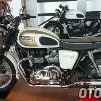Galleri foto Perdana Ikut GIIAS, Triumph Sabet Penghargaan Booth Terbaik