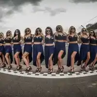 Galleri foto Galeri: Umbrella Girls MotoGP Indianapolis 2015