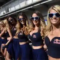 Galleri foto Galeri: Umbrella Girls MotoGP Indianapolis 2015