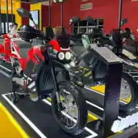 Galleri foto FOTO: United eMotor RX6000, Motor Listrik Dual Purpose dengan Charging SPKLU