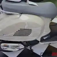 Galleri foto GALERI: Vespa GTS Classic, Fitur Kian Lengkap dan Canggih