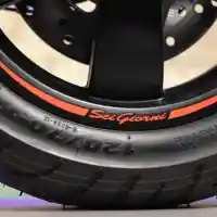 Galleri foto GALERI: Vespa GTV Sei Giorni II Edition, Skuter Legenda Penuh Sejarah