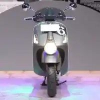 Galleri foto GALERI: Vespa GTV Sei Giorni II Edition, Skuter Legenda Penuh Sejarah