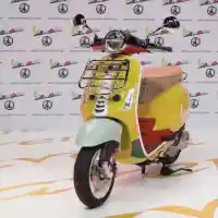 Galleri foto GALERI: Vespa Primavera Sean Wotherspoon 2020 Edisi Terbatas