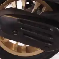 Galleri foto GALERI: Vespa Sprint 150 dan GTS 300 HPE Racing Sixties Edisi Terbatas