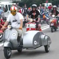Galleri foto Kroasia Tuan Rumah Vespa World Days 2015