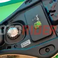 Galleri foto FOTO: Vespa 946 Dragon, Cuma 1.888 Unit di Dunia