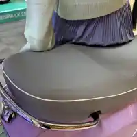 Galleri foto FOTO: Vespa LX 150 Tampil dengan Desain Elegan dan Teknologi Modern Galleri foto FOTO: Vespa LX 150 Tampil dengan Desain Elegan dan Teknologi Modern