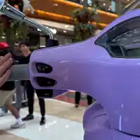 Galleri foto FOTO: Vespa LX 150 Tampil dengan Desain Elegan dan Teknologi Modern Galleri foto FOTO: Vespa LX 150 Tampil dengan Desain Elegan dan Teknologi Modern