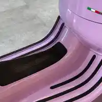 Galleri foto FOTO: Vespa LX 150 Tampil dengan Desain Elegan dan Teknologi Modern Galleri foto FOTO: Vespa LX 150 Tampil dengan Desain Elegan dan Teknologi Modern