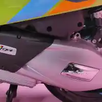 Galleri foto Foto: Vespa Primavera S 2024, Tampil Lebih Elegan