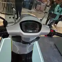 Galleri foto FOTO: Vespa Sprint Tech, Perpaduan Elegan dan Inovatif Galleri foto FOTO: Vespa Sprint Tech, Perpaduan Elegan dan Inovatif