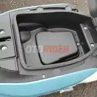 Galleri foto FOTO: WMoto Swiftbee 125, Matik Buat yang Ingin Tampil Nyentrik Galleri foto FOTO: WMoto Swiftbee 125, Matik Buat yang Ingin Tampil Nyentrik