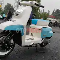 Galleri foto FOTO: WMoto Swiftbee 125, Matik Buat yang Ingin Tampil Nyentrik Galleri foto FOTO: WMoto Swiftbee 125, Matik Buat yang Ingin Tampil Nyentrik