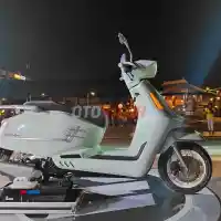 Galleri foto FOTO: WMoto Velora, Cocok Untuk Penggemar Skuter Retro