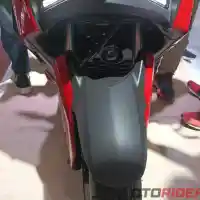 Galleri foto GALERI: Tampilan Terbaru Yamaha XMAX Connected 2022