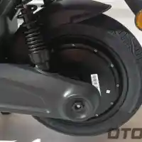 Galleri foto GALERI: Kaya Fitur dan Desain Sporty, Intip Detail Yadea T9