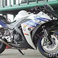 Galleri foto Modifikasi Pelek Jari-jari Yamaha R25, Kece Juga!
