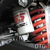 Galleri foto Modifikasi Pelek Jari-jari Yamaha R25, Kece Juga!