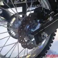 Galleri foto GALERI: Yamaha WR 155R (22 Foto)