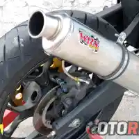 Galleri foto Modifikasi Yamaha R25, Motor Harian 300 cc Bertenaga 37 Dk!