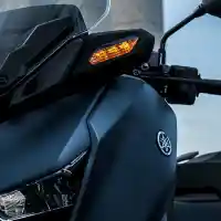 Galleri foto GALERI: Yamaha XMAX 2023, Perpaduan Desain Agresif dan Fitur Modern