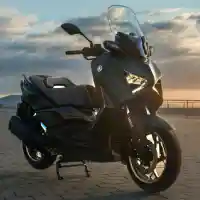 Galleri foto GALERI: Yamaha XMAX 2023, Perpaduan Desain Agresif dan Fitur Modern