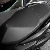 Galleri foto GALERI: Skutik Kekar Yamaha Zuma 125 2022