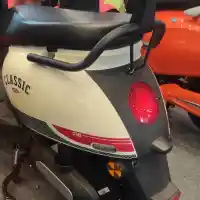 Galleri foto FOTO: Tampang Motor Listrik Paling Murah di IIMS 2024