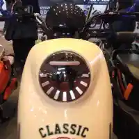 Galleri foto FOTO: Tampang Motor Listrik Paling Murah di IIMS 2024