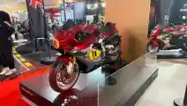 Punya Duit Rp 2 Miliar Lebih, Mending Pilih Motor BMW M 1000 RR atau MV Agusta Superveloce 1000 Ago?