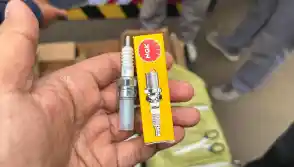 Busi NGK Palsu Dijual Rp7 Ribuan, Ini Cara Mudah Membedakannya