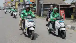 ALVA Hadirkan Ratusan Motor Listrik N3 untuk Ojol di Yogyakarta