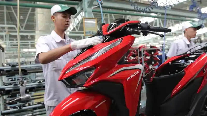 Penjualan Sepeda Motor Kembali Menurun Di Februari 2021