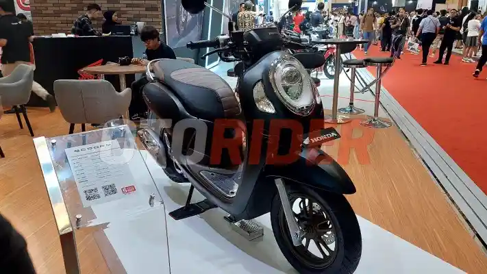 Honda Scoopy Warna Baru Hadir Di Imos Harga Mulai Rp Jutaan