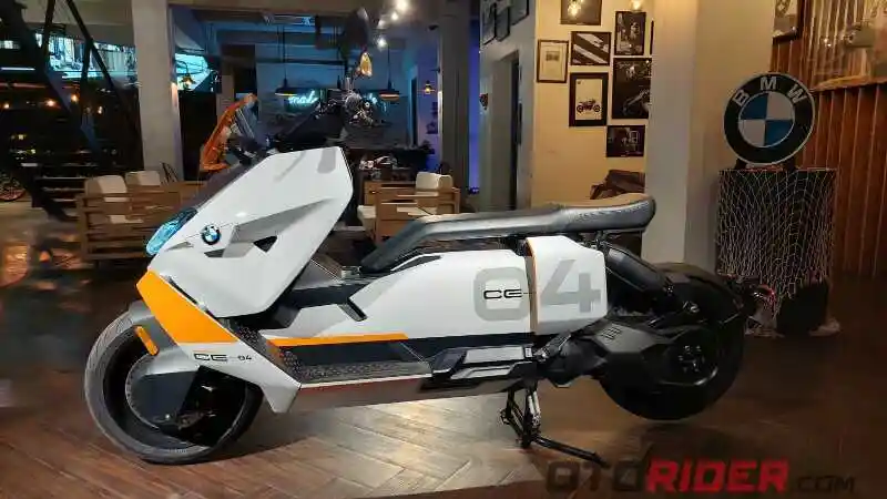 Detail Spesifikasi BMW CE 04: Top Speed 120 Km/Jam, Jarak 130 Km